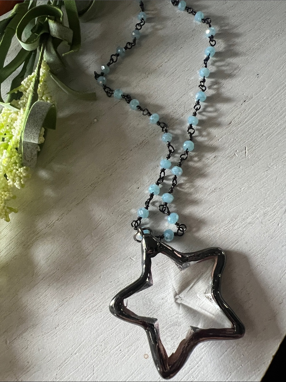 Oak&Ivy gunmetal necklace with star pendant